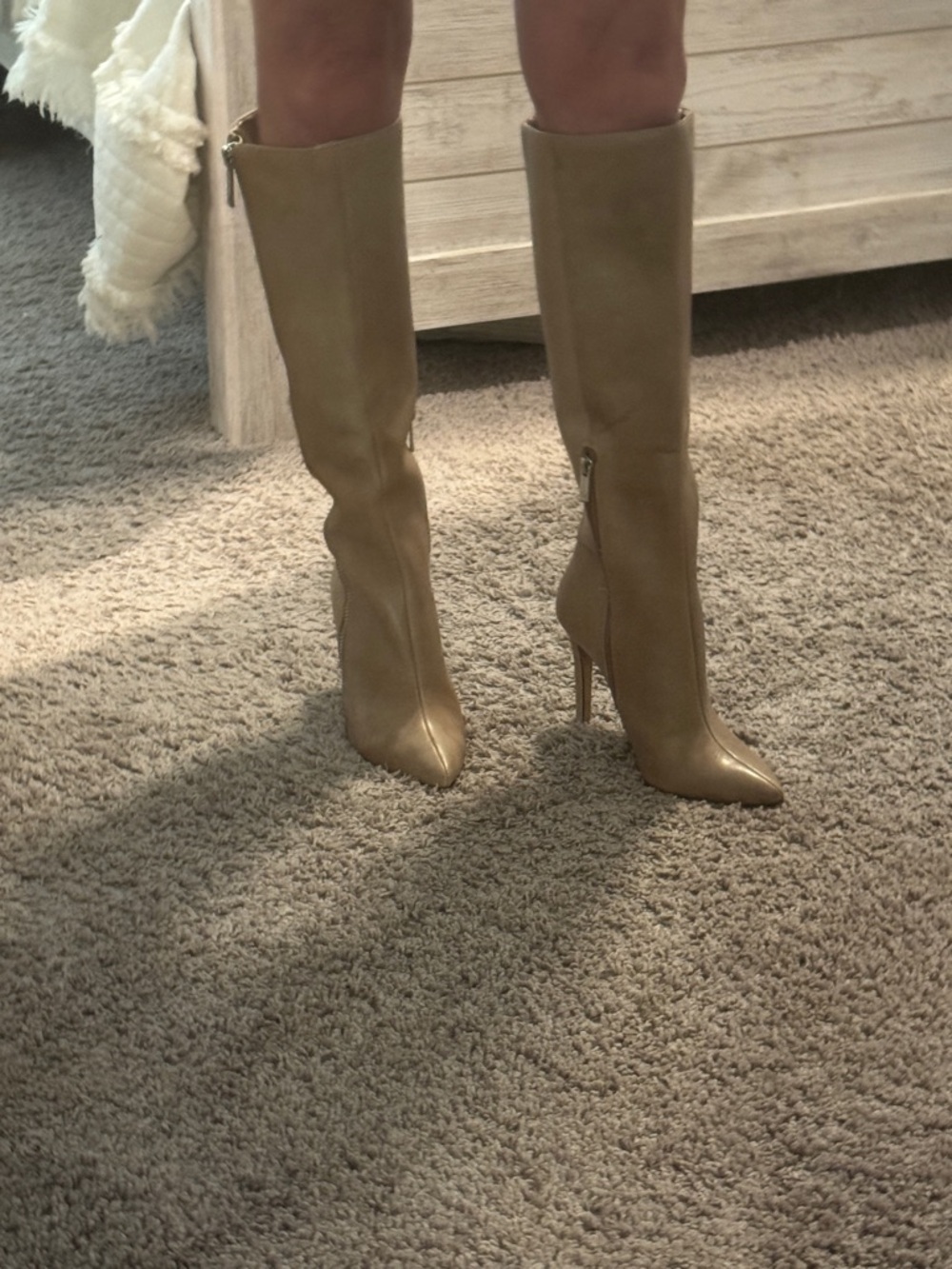 Jessica Simpson Beige Knee-High Pointed-Toe Boots Women’s 7